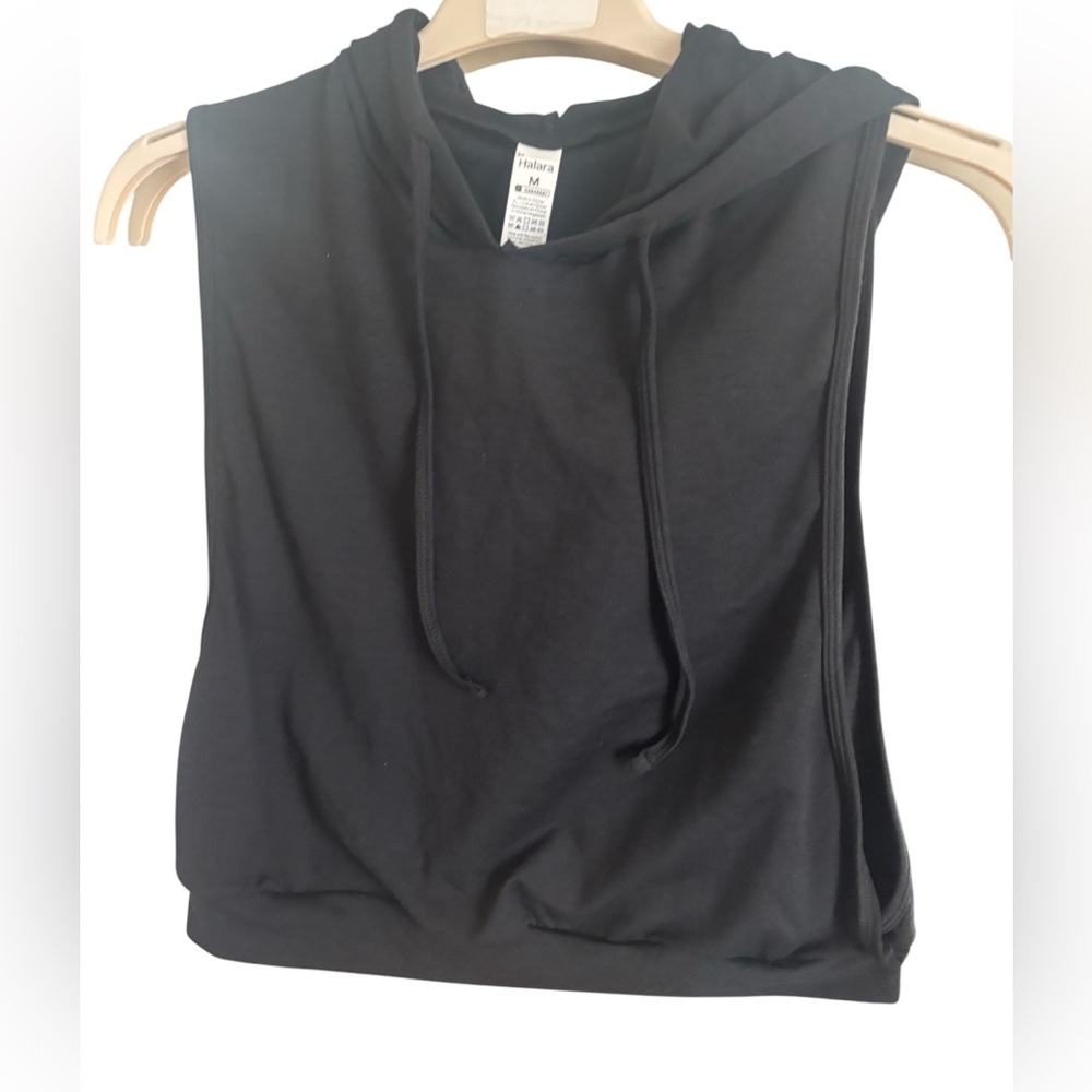 HALARA Black Sleeveless Hoodie! NWOT Size ⭐️SALE 2/$40